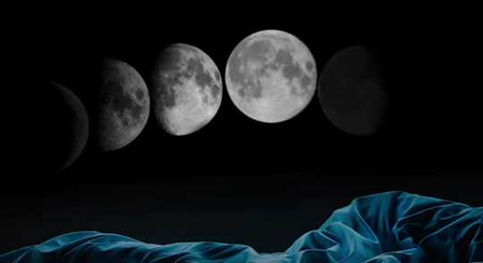 How The Full Moon Affects Your Sleep And Behavior